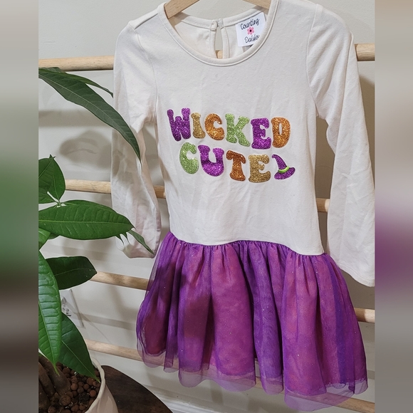 Costume Dress - Picture 1 of 6